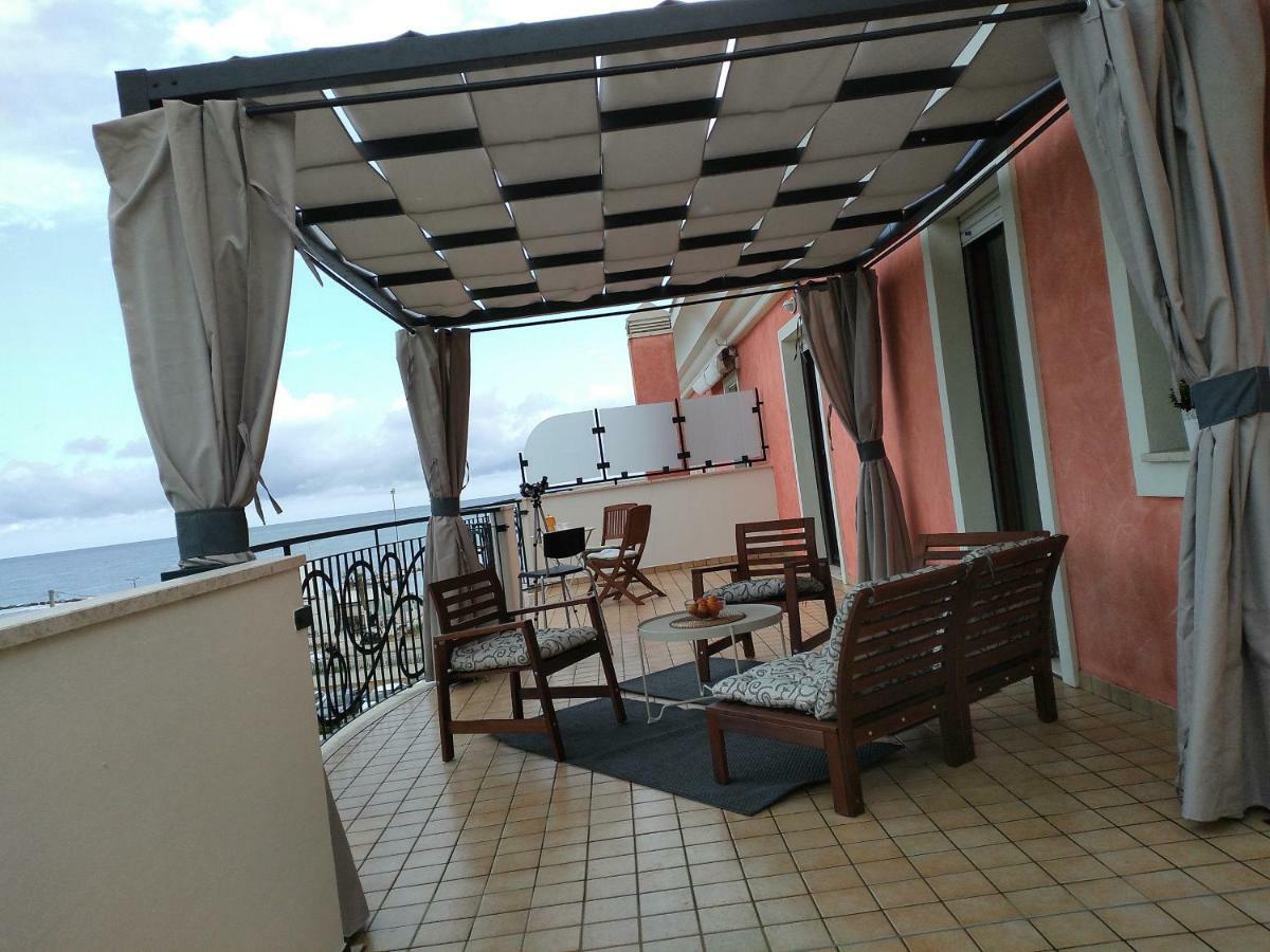 Ferienwohnung Penthouse On The Adriatic Sea Martinsicuro Exterior foto